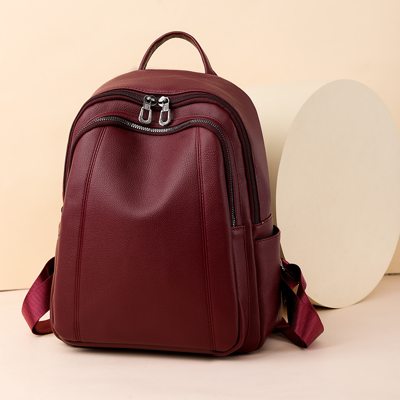High Quality Leather Backpack  - огляд і ціна Fashion Backpack Women